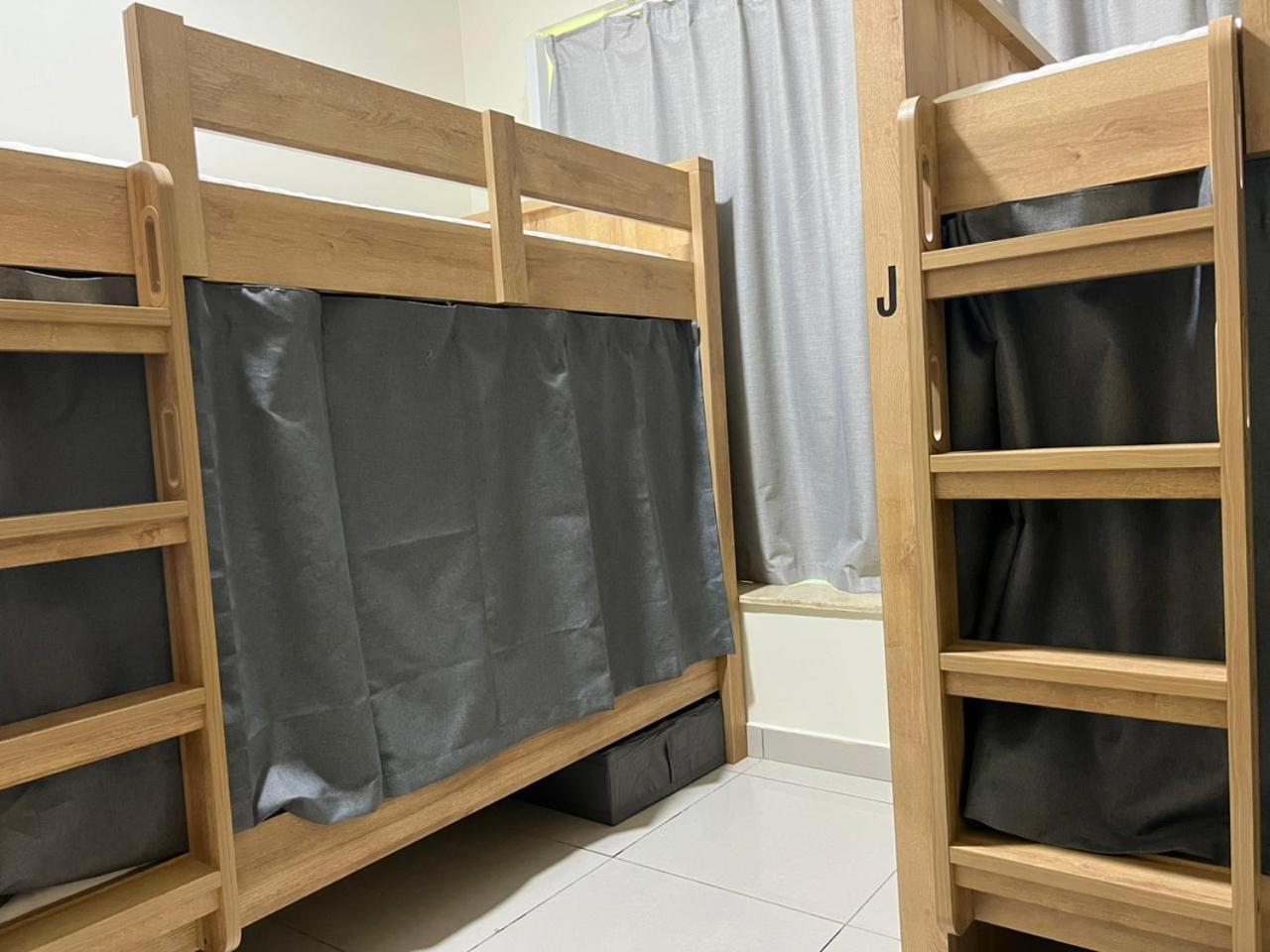Hostel Dhostels - Marina Palm View