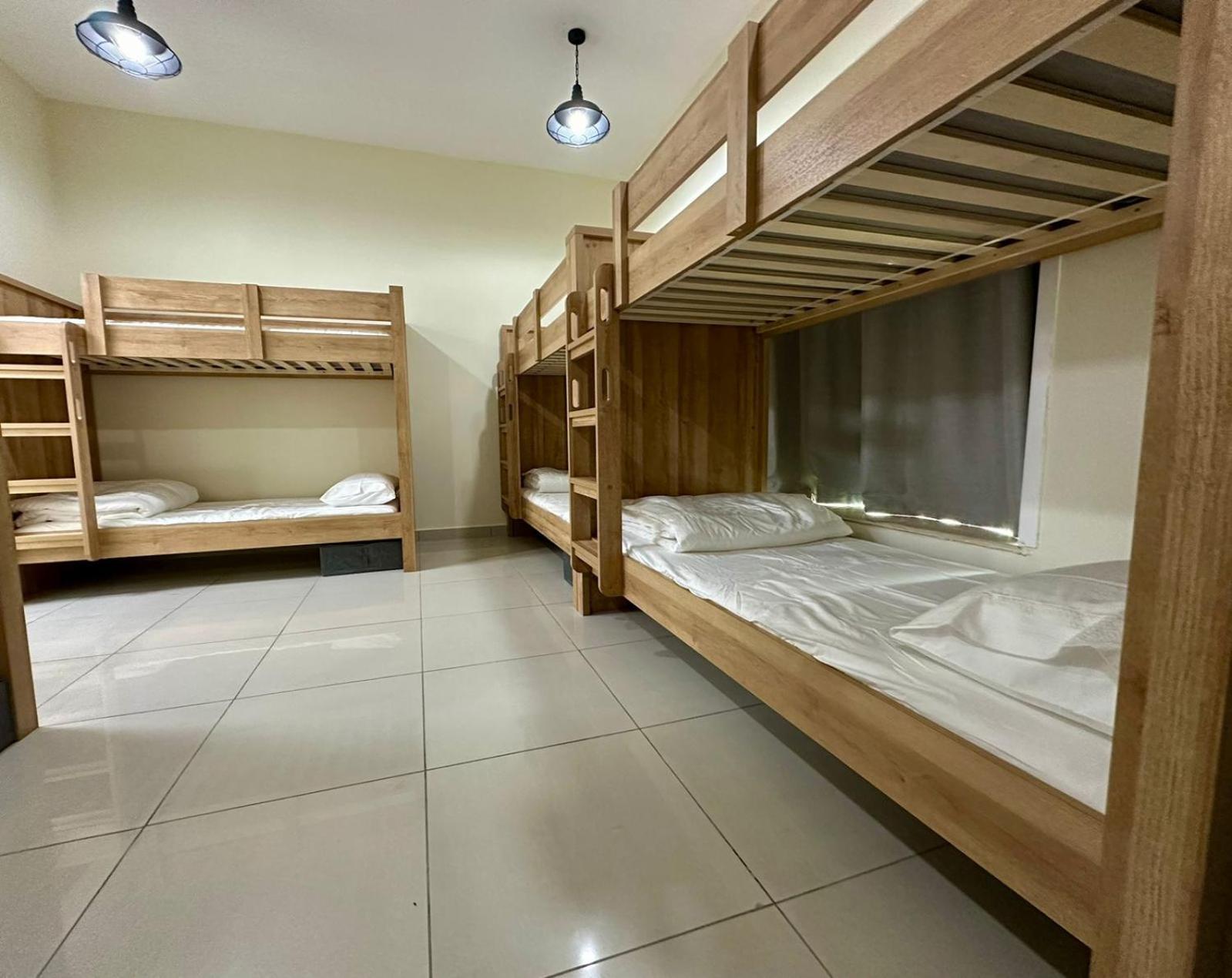 Hostel Dhostels - Marina Palm View