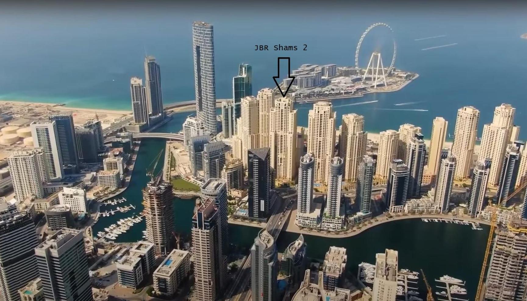 Marina View Luxury Condo: Spacious 2bd Steps From Jbr Apartamento Dubai
