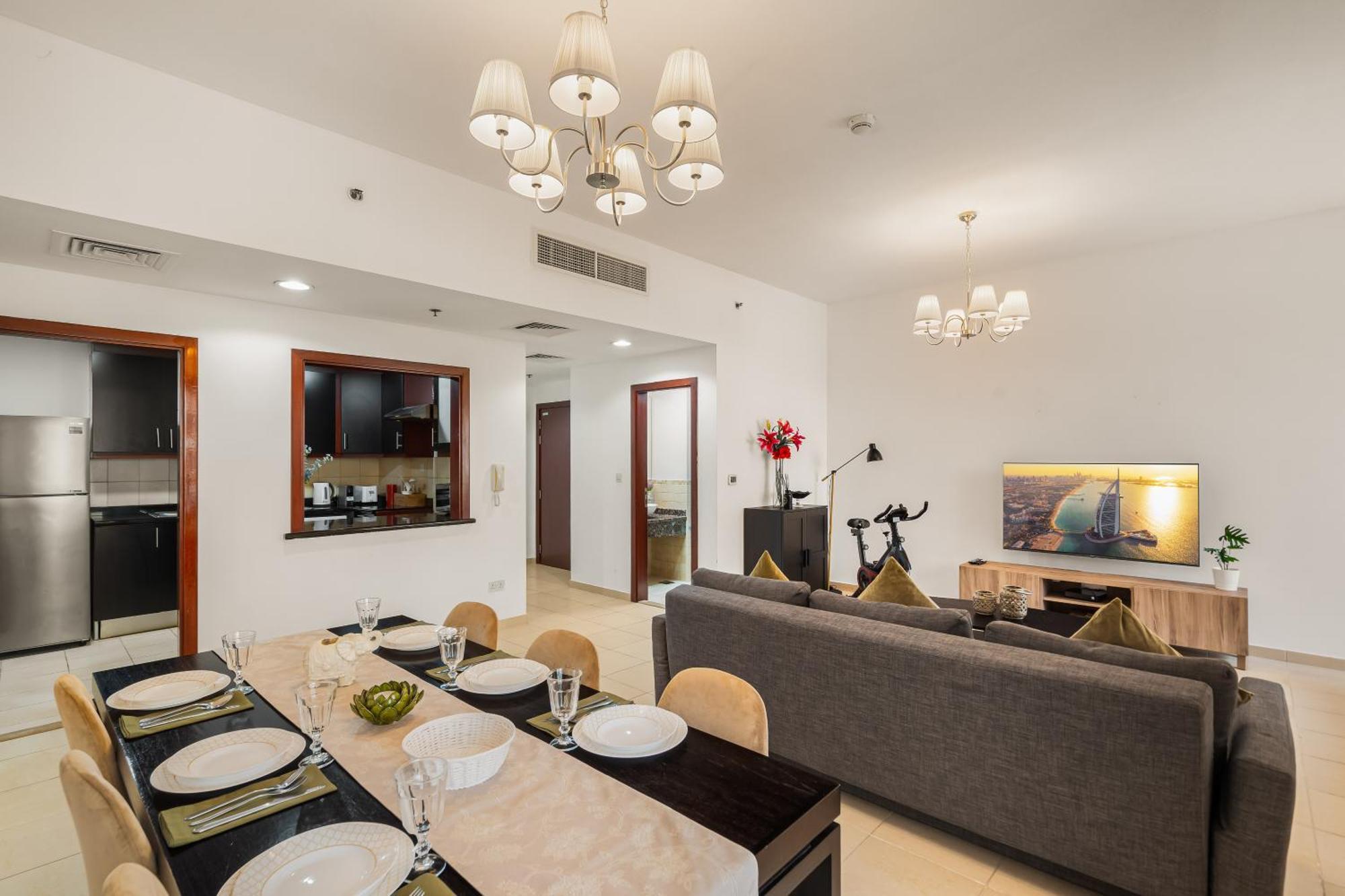 Beautiful 2br & 4br On Jbr Beach, Walking Distance To Bluewaters Island - By Sunkissed Homes Apartment Dubai