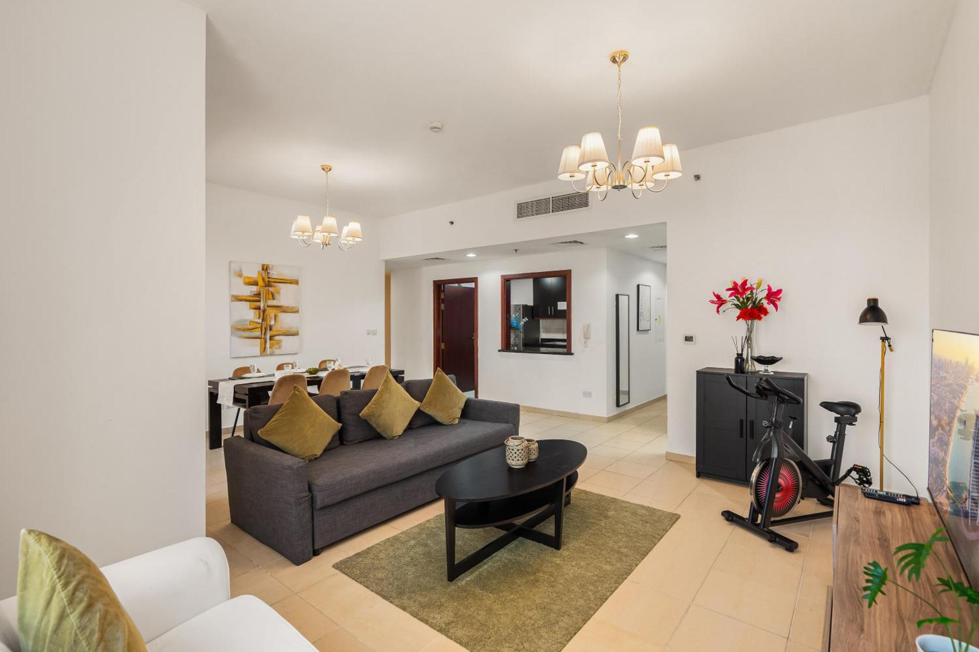 Beautiful 2br & 4br On Jbr Beach, Walking Distance To Bluewaters Island - By Sunkissed Homes *