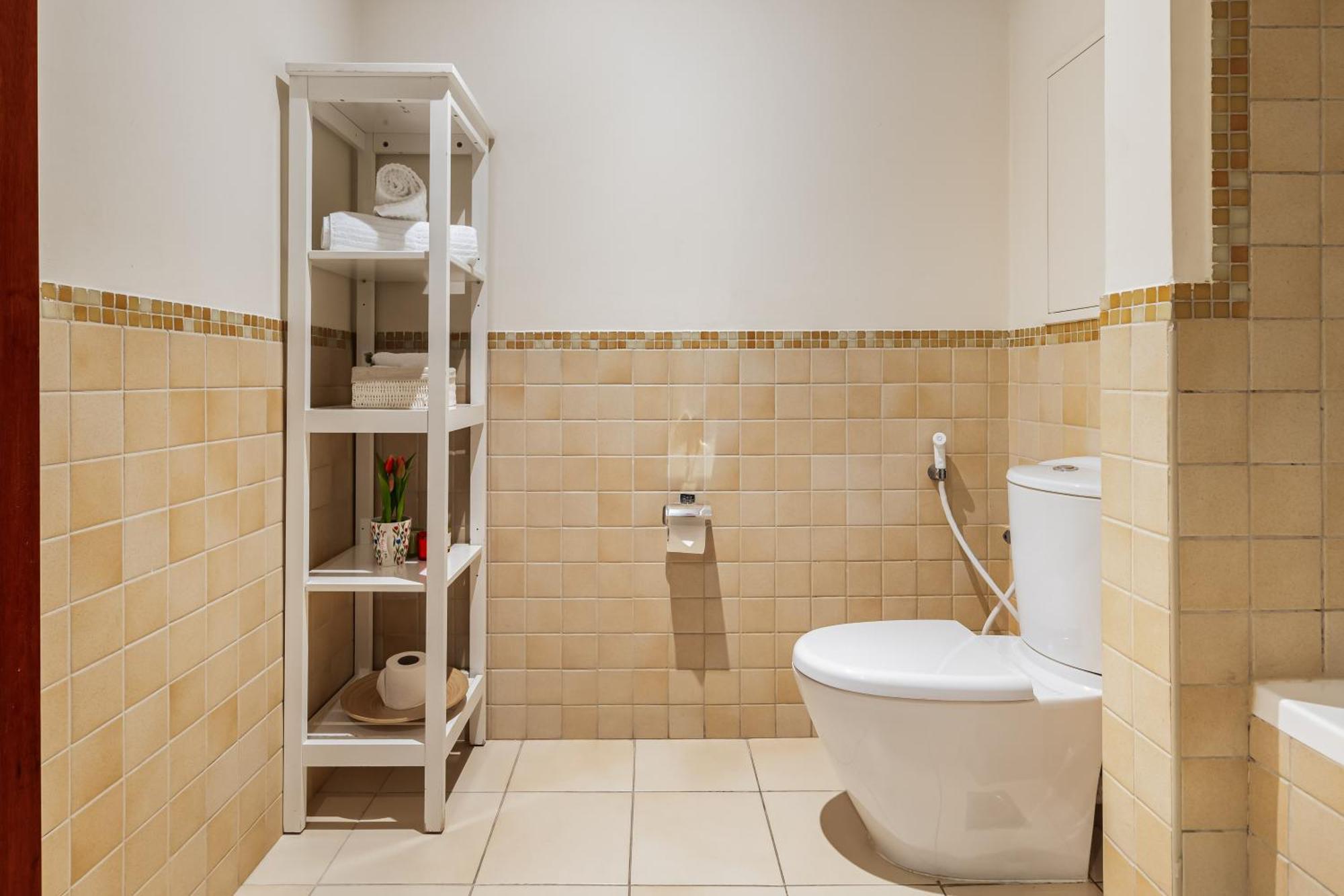 Apartment Beautiful 2br & 4br On Jbr Beach, Walking Distance To Bluewaters Island - By Sunkissed Homes