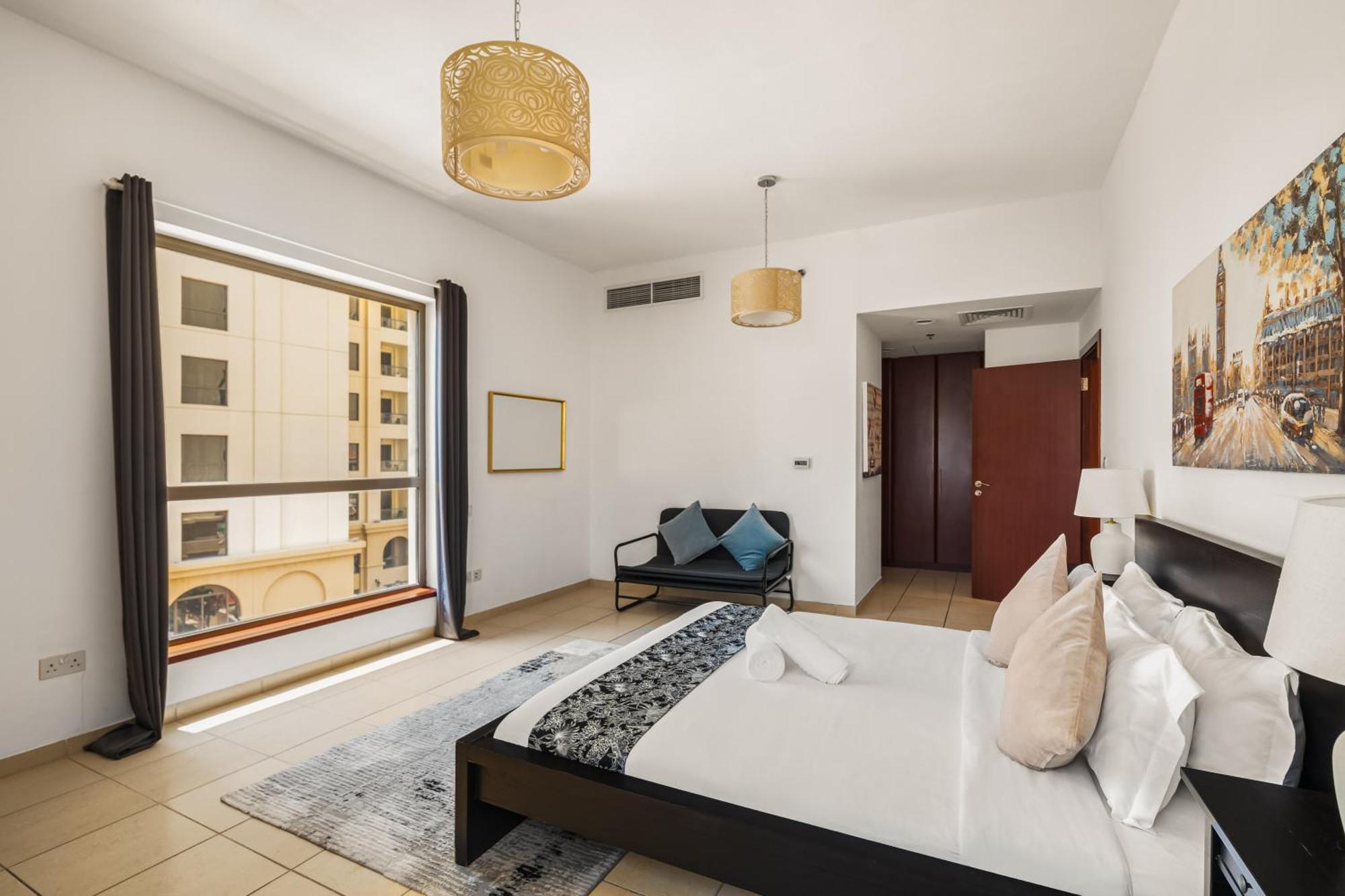 Apartment Beautiful 2br & 4br On Jbr Beach, Walking Distance To Bluewaters Island - By Sunkissed Homes *
