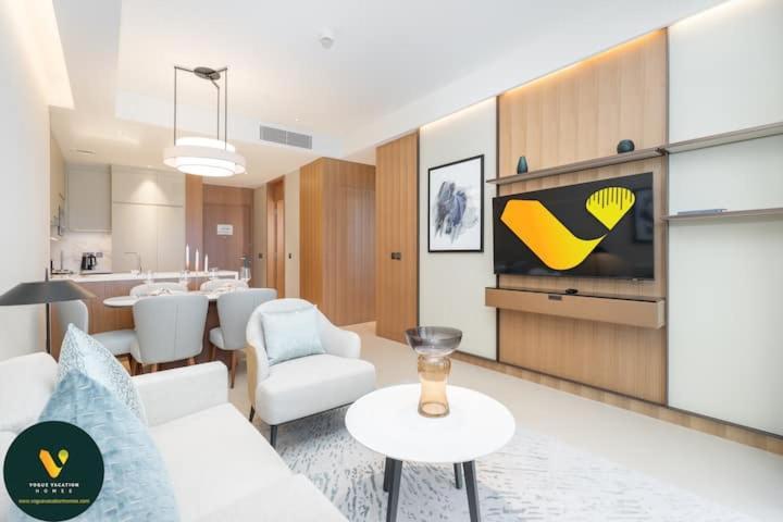 Vogue - Address Opera By Emaar
