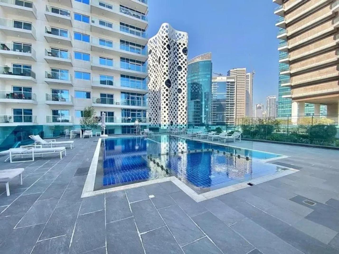 Central Spacious Living At Ag Tower Business Bay Dubai