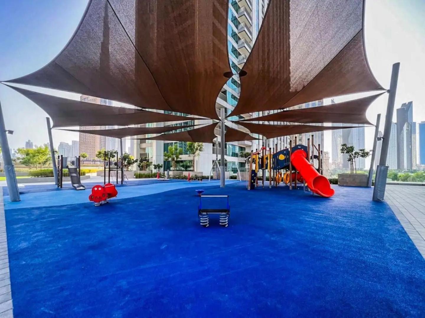 Luxurious Burj Khalifa View 5 Star 4bd In Downtown With Mall Access - Brand New Dubai
