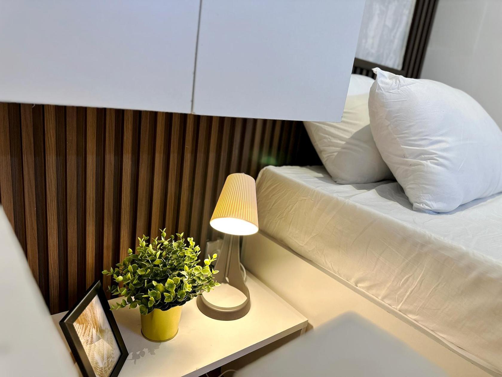 Escape Partition In Barsha 1 Near Moe Metro Pansiyon Dubai