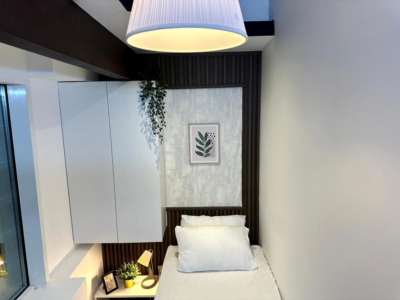 Escape Partition In Barsha 1 Near Moe Metro Pansiyon Dubai