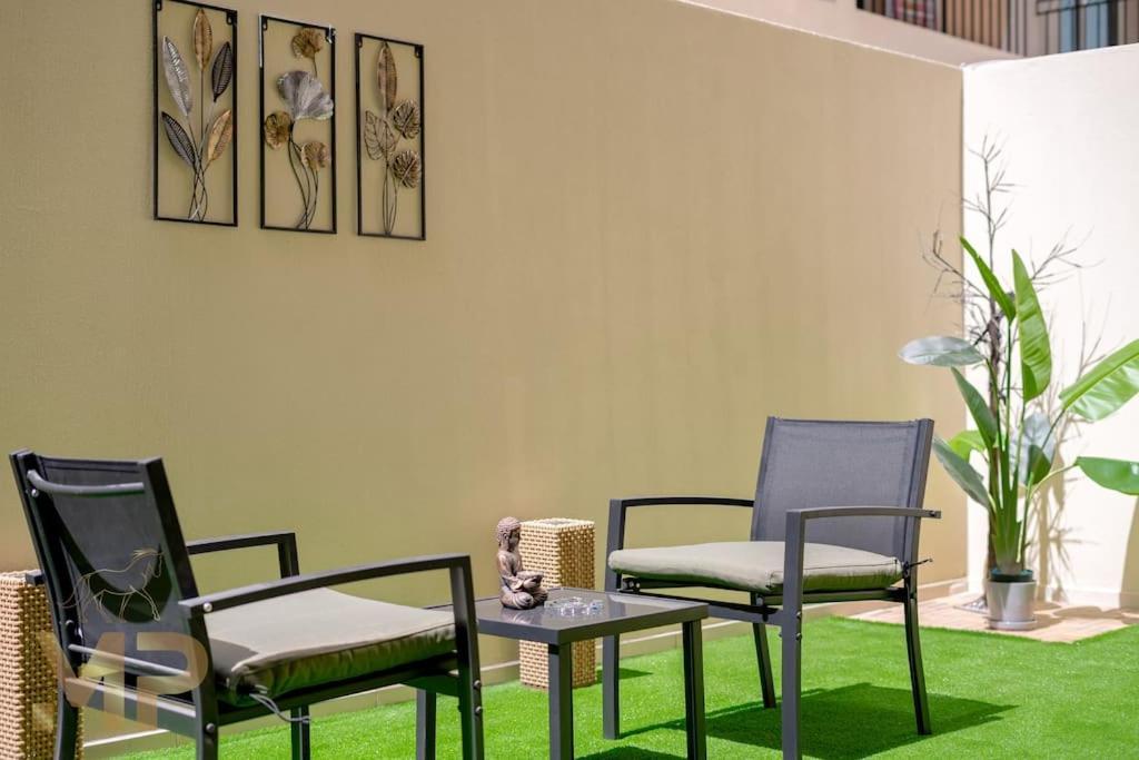 Marco Polo - With Garden, Spacious, Newly Furnished Apartamento