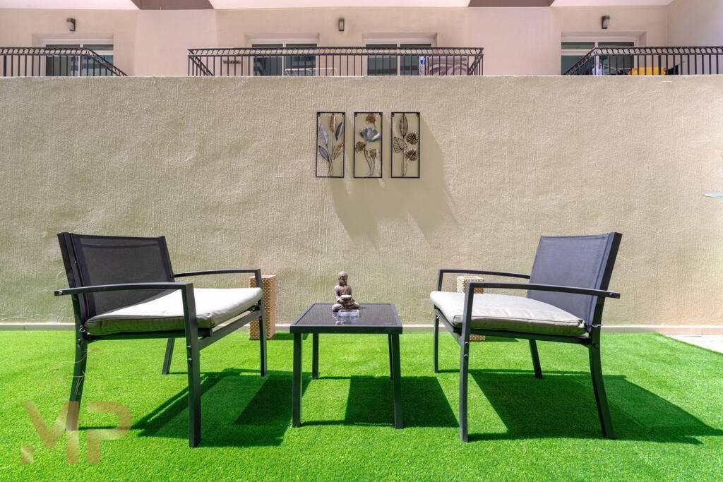 Marco Polo - With Garden, Spacious, Newly Furnished Apartamento