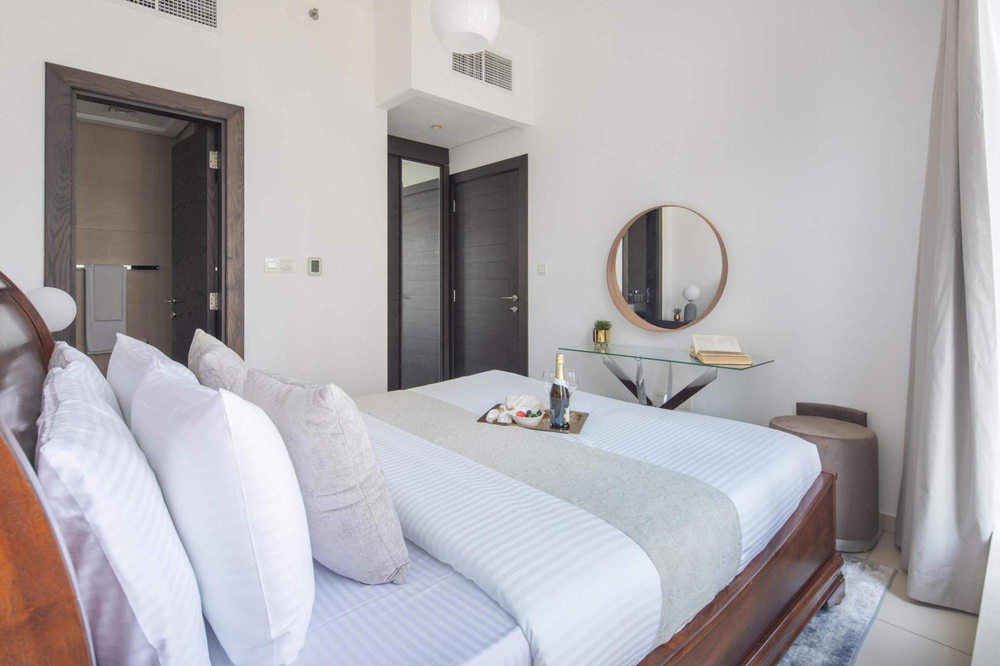 Frank Porter - Silverene Tower B Apartamento *