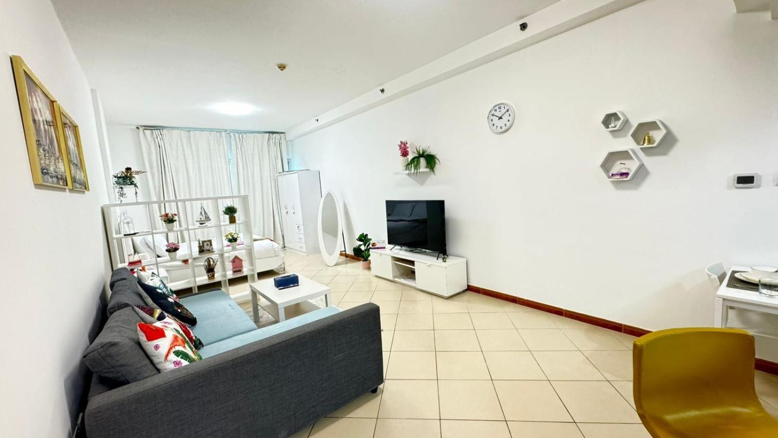 Apartment Spacious In Marina Close To Metro And *