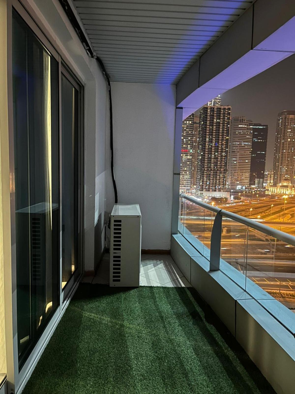 Newly Renovated One Bed D2-1215 Apartment Dubai