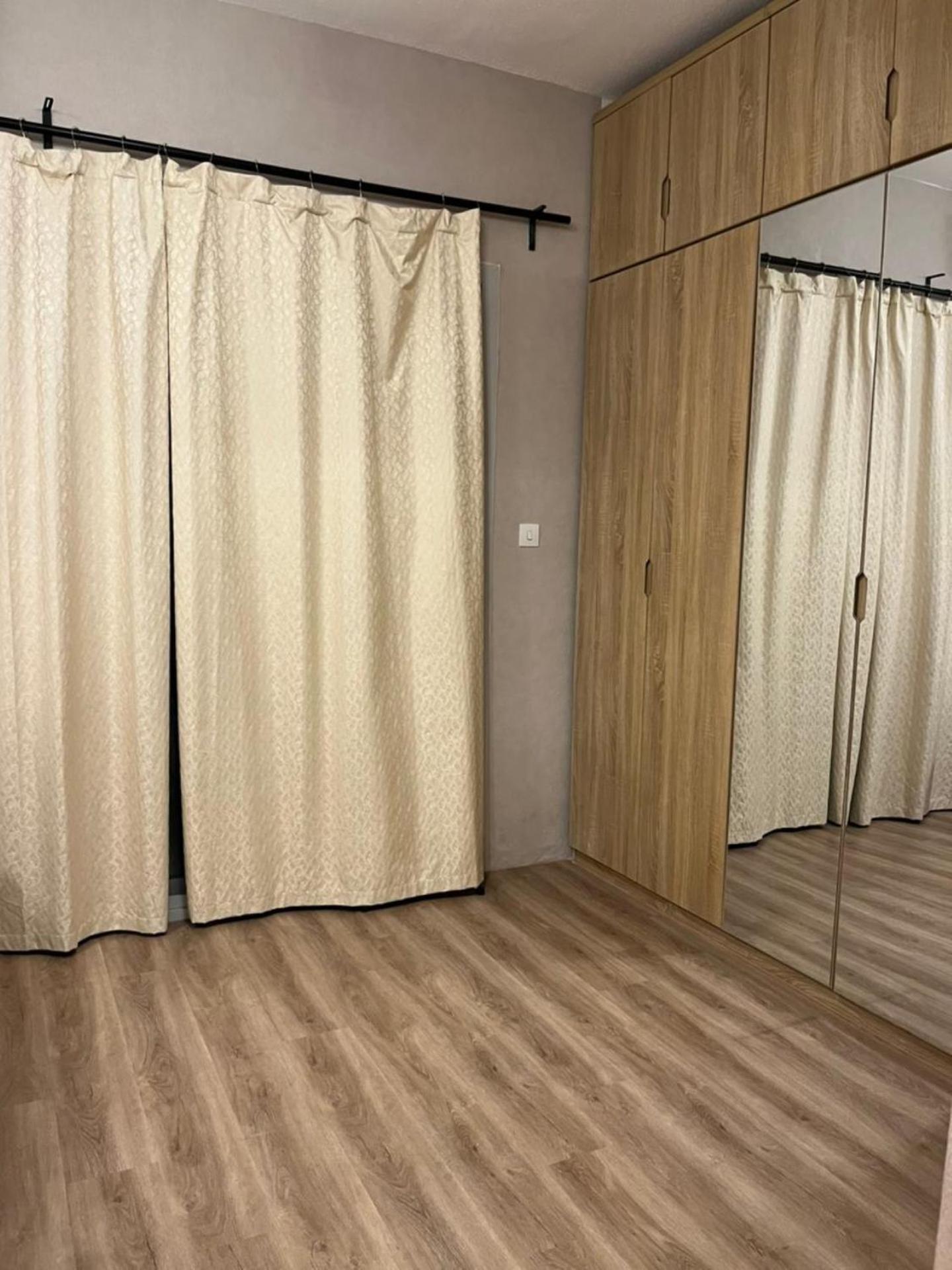 Newly Renovated One Bed D2-1215