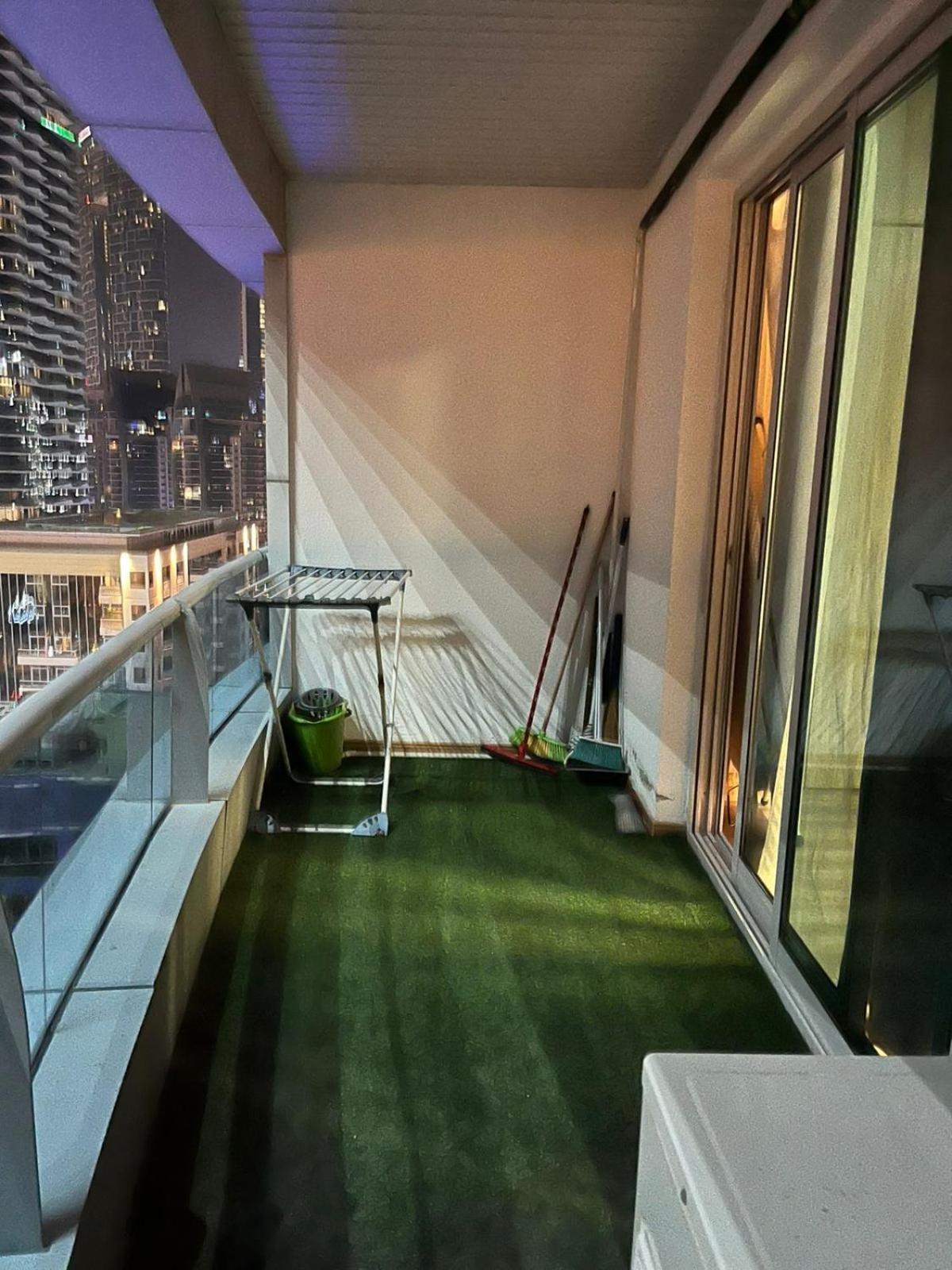 Newly Renovated One Bed D2-1215 Apartment *