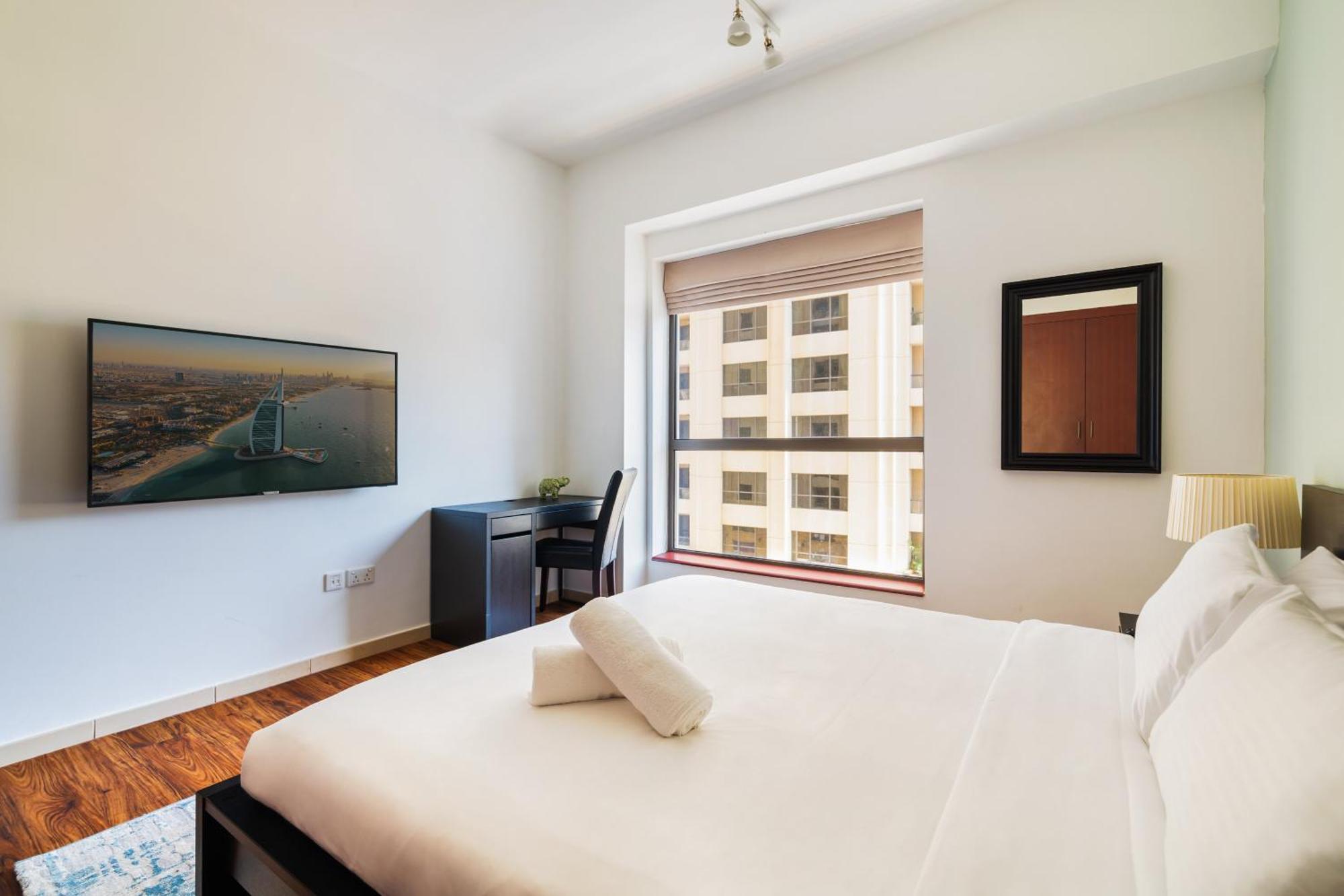 Specious 5br Maid On Jbr Prime Location! Walk To The Mall, Dining & Entertainment - By Sunkissed Homes Dubai