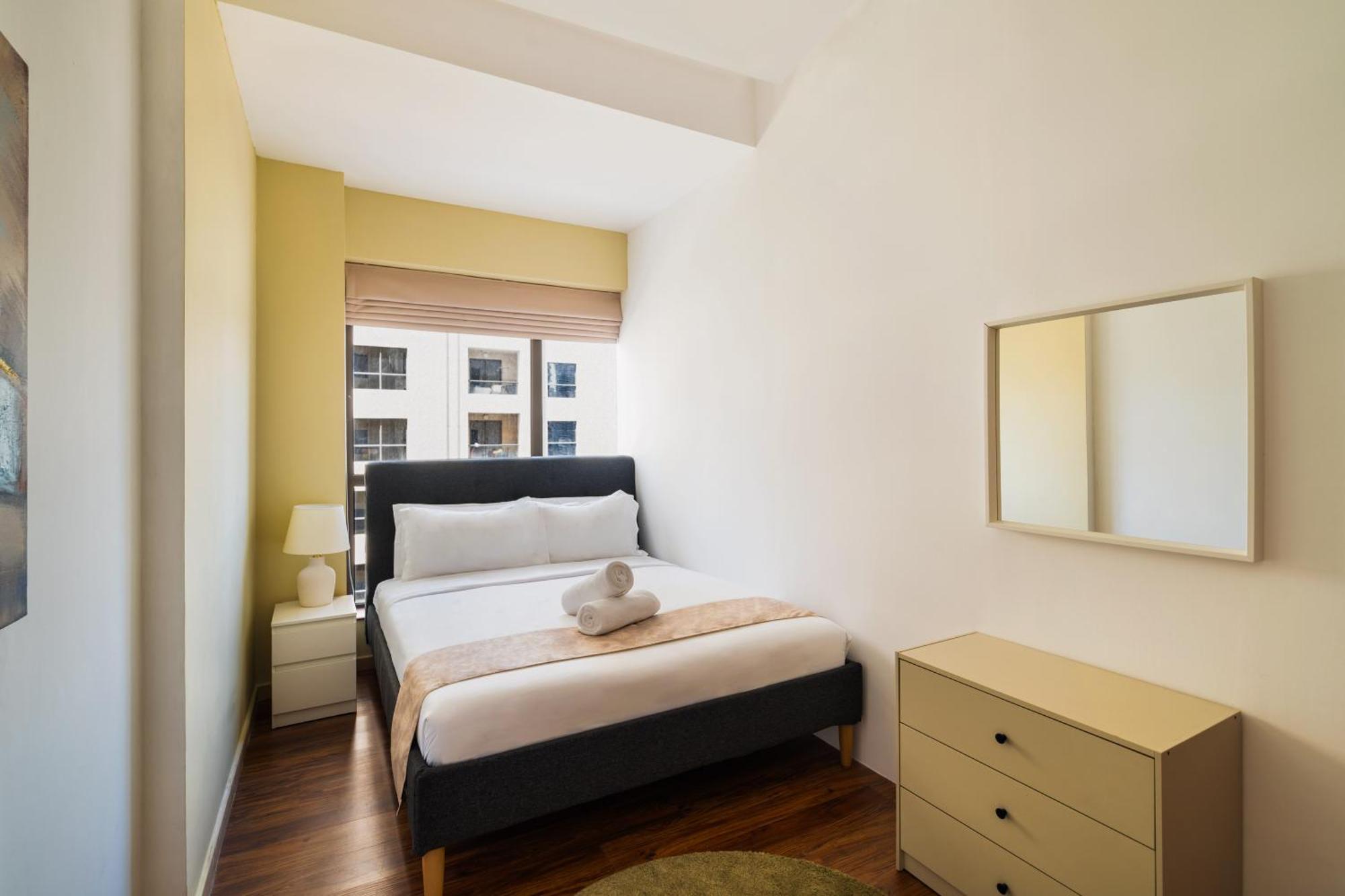 Specious 5br Maid On Jbr Prime Location! Walk To The Mall, Dining & Entertainment - By Sunkissed Homes