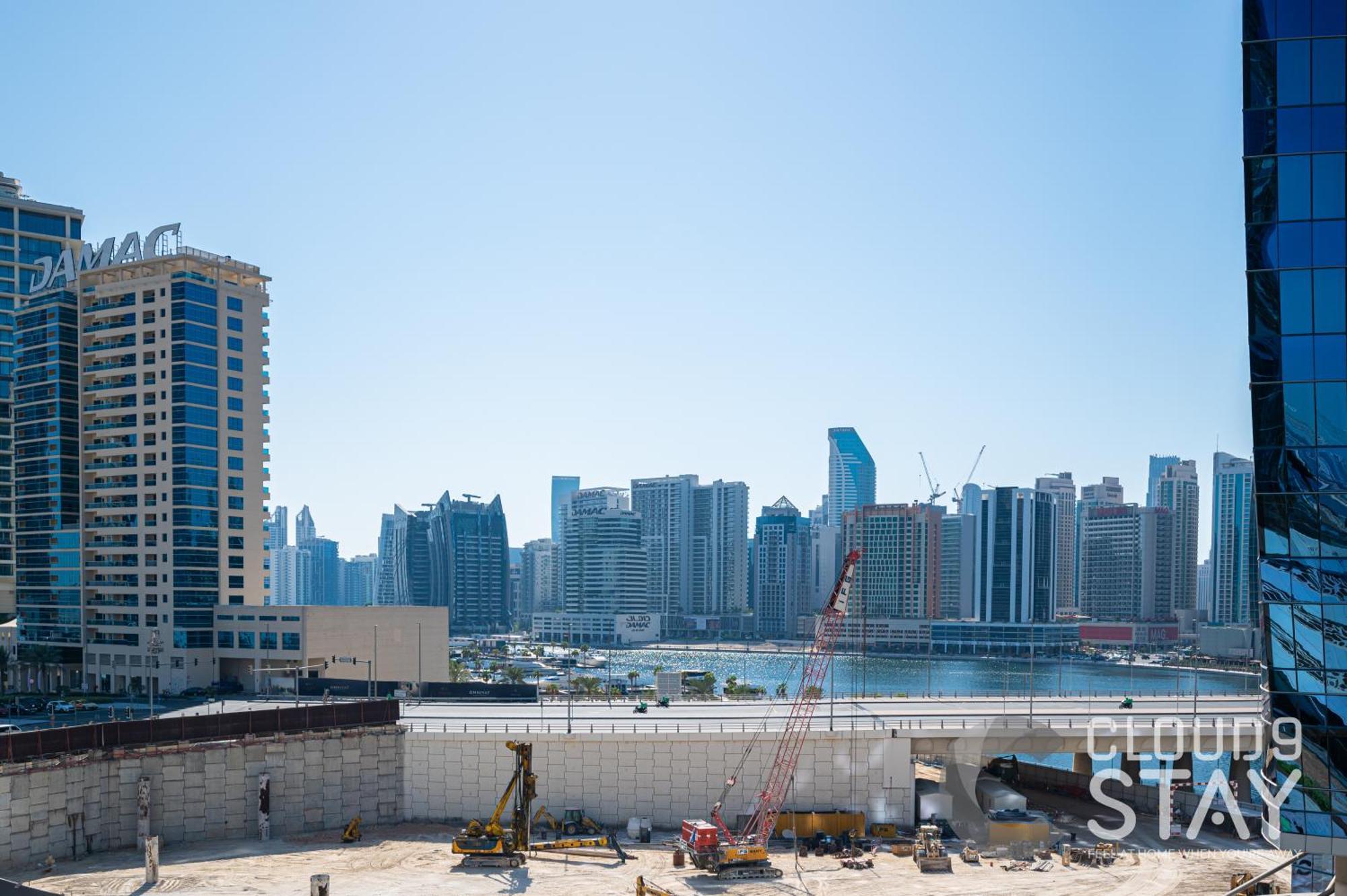 Cloud 9 - The Bay Tower Apartment Dubai