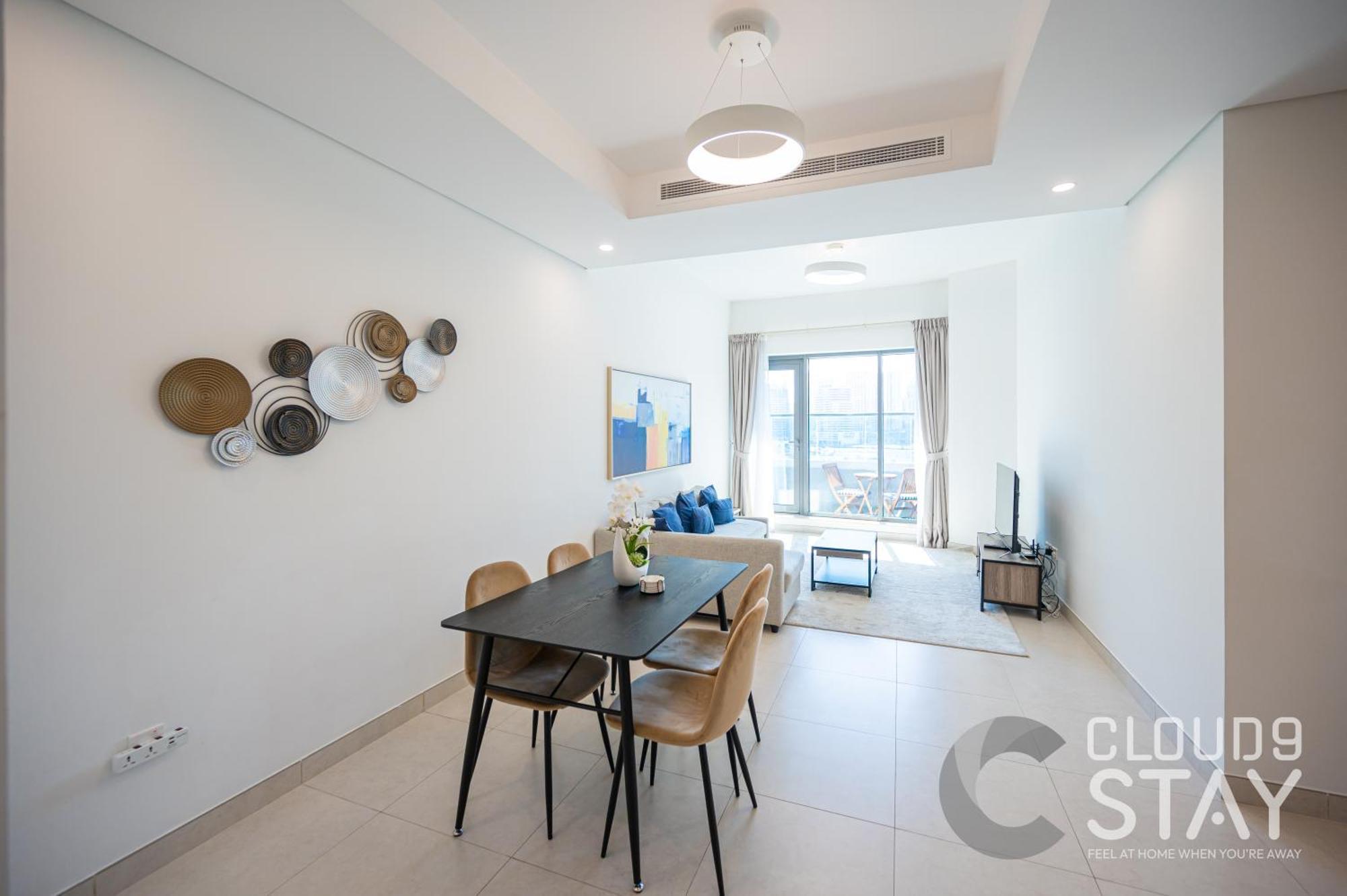 Cloud 9 - The Bay Tower Apartment