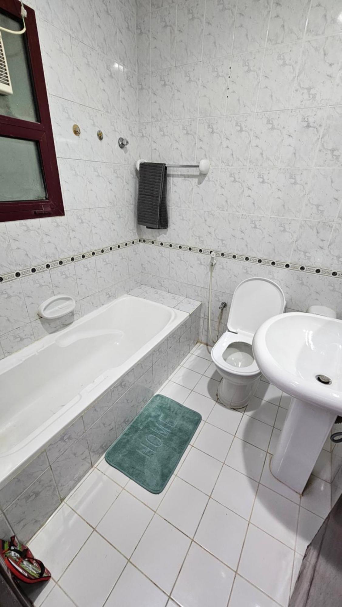 Deluxe In Near Airport *