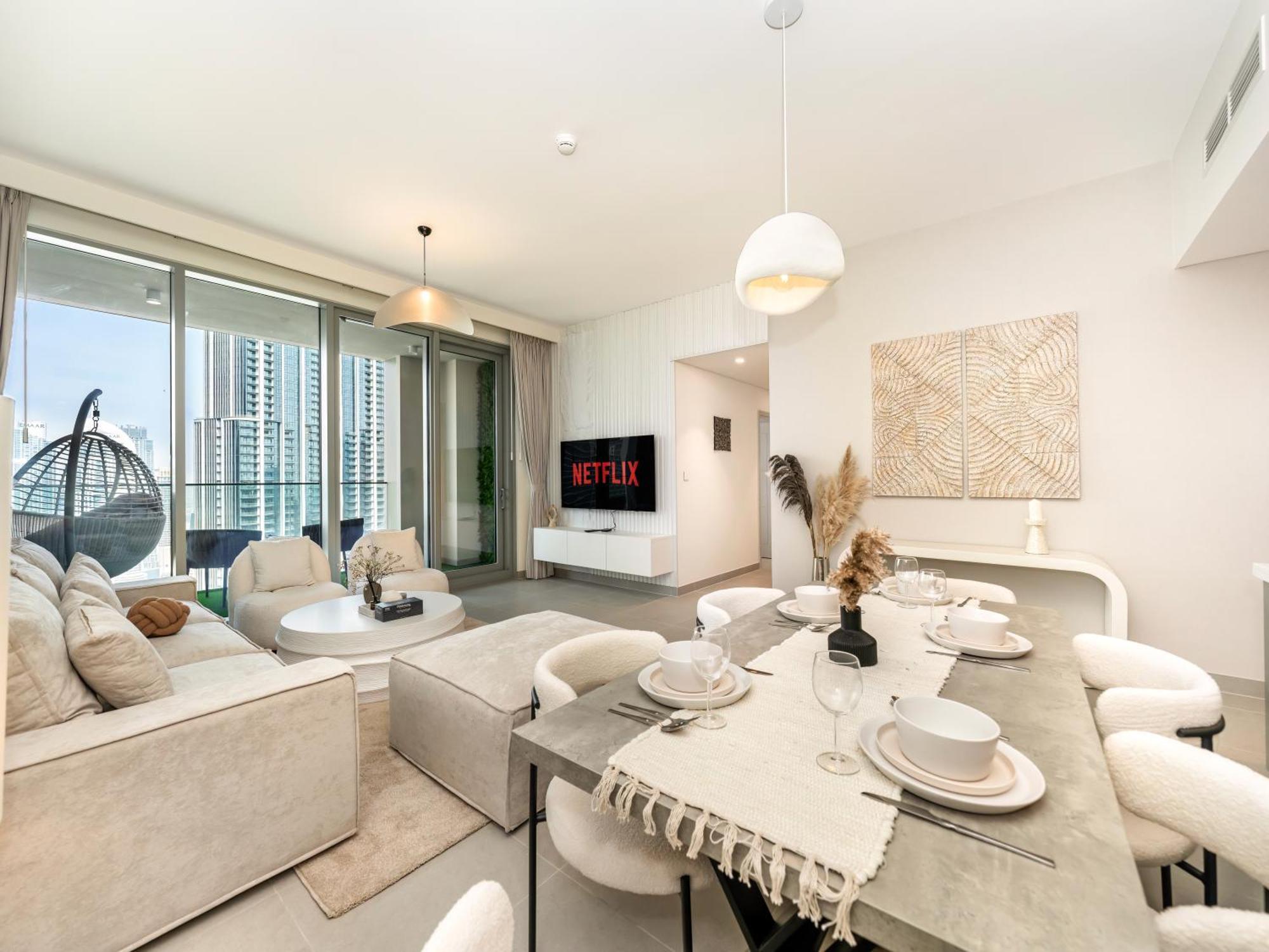Apartment Burj Khalifa Bliss I 4 Bedroom I Burj Khalifa & Fountain Views I Free Gym, Pool, Parking, Wi-fi And Ps5 I By Skyline Serenity