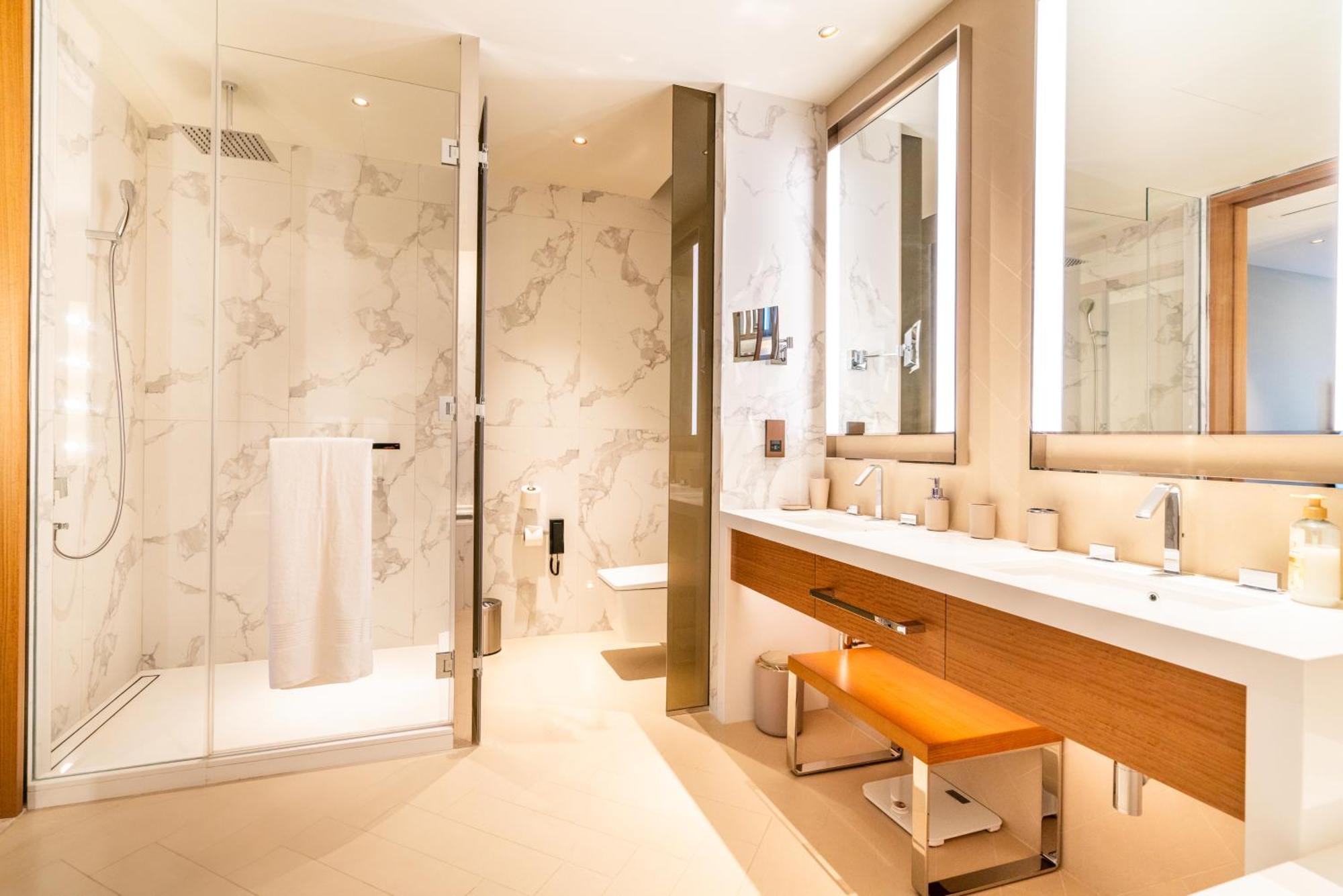 Downtown Luxury, The Address Opera Residences, 2br Burj View *