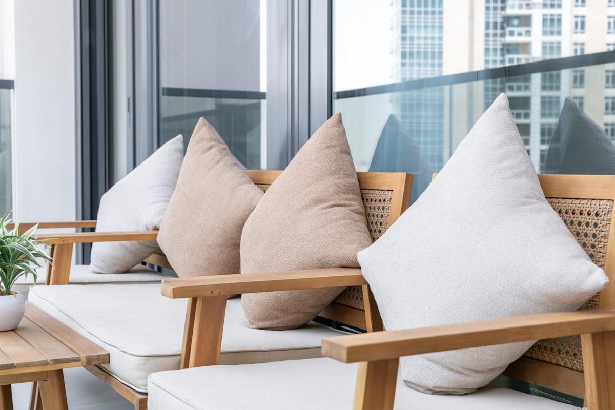 Graceful 2-bedrooms Near Burj Khalifa And Mall! * Dubai