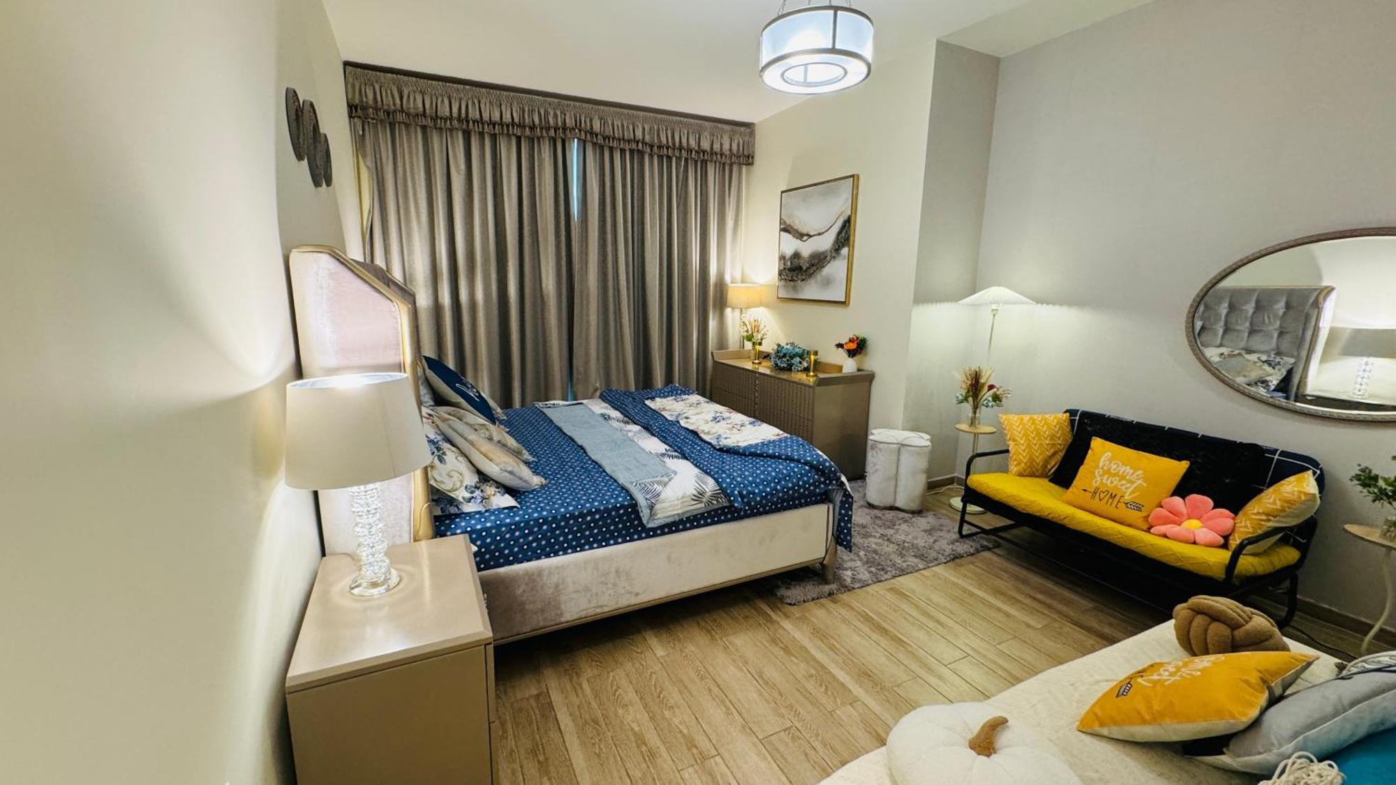 Very Spacious 2 Bedroom Modern Comfort In The Heart Of Dubai