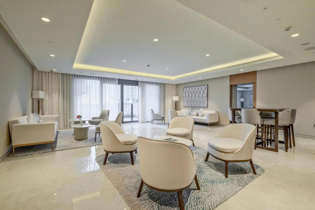 Graceful 2-bedrooms Near Burj Khalifa And Mall! Apartamento Dubai