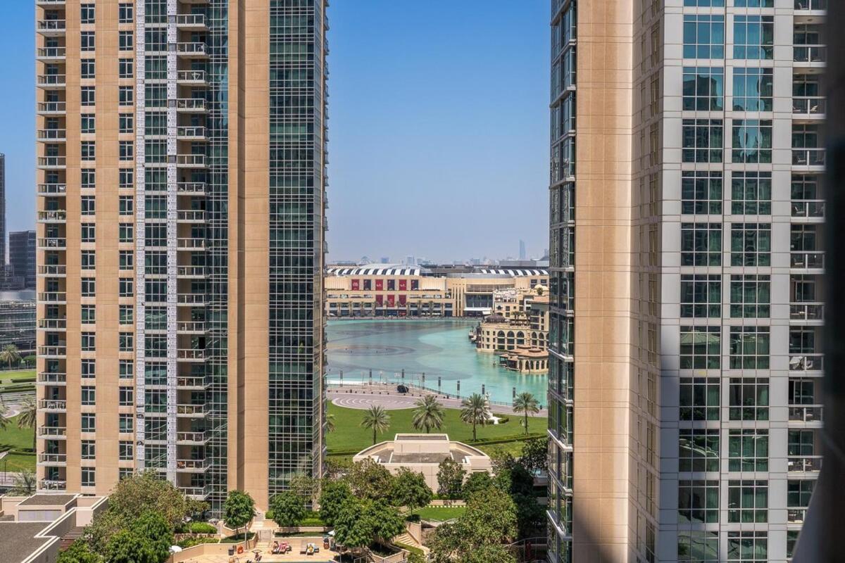 Graceful 2-bedrooms Near Burj Khalifa And Mall! Apartment Dubai