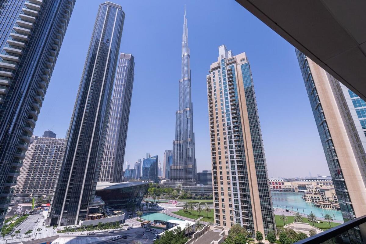 Graceful 2-bedrooms Near Burj Khalifa And Mall! Dubai