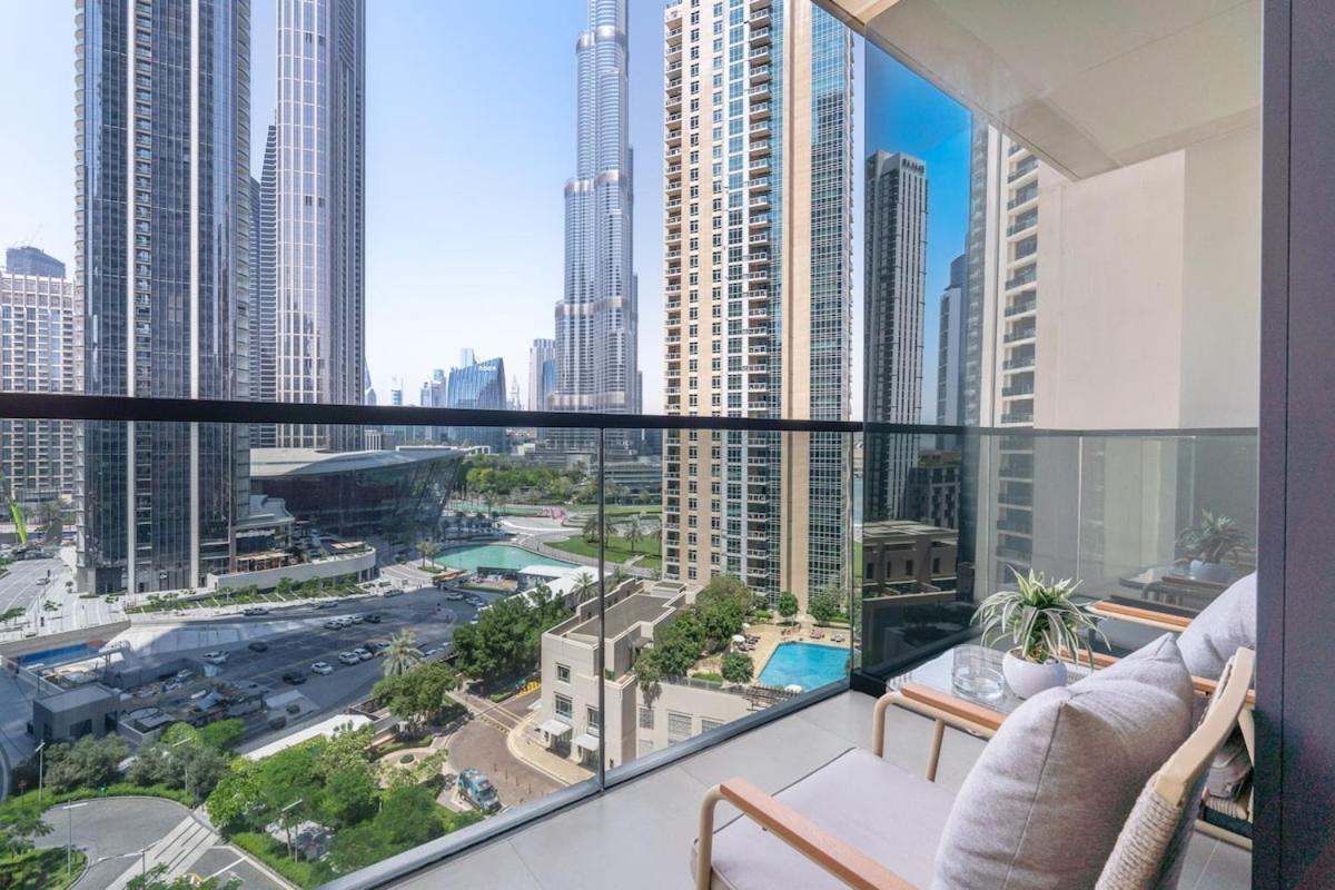 Graceful 2-bedrooms Near Burj Khalifa And Mall! Dubai