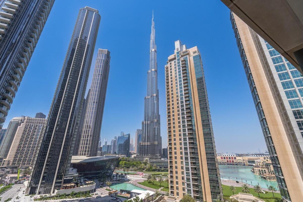Graceful 2-bedrooms Near Burj Khalifa And Mall! Apartment *