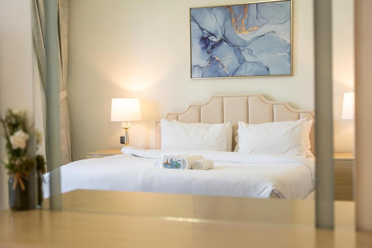 Graceful 2-bedrooms Near Burj Khalifa And Mall! *