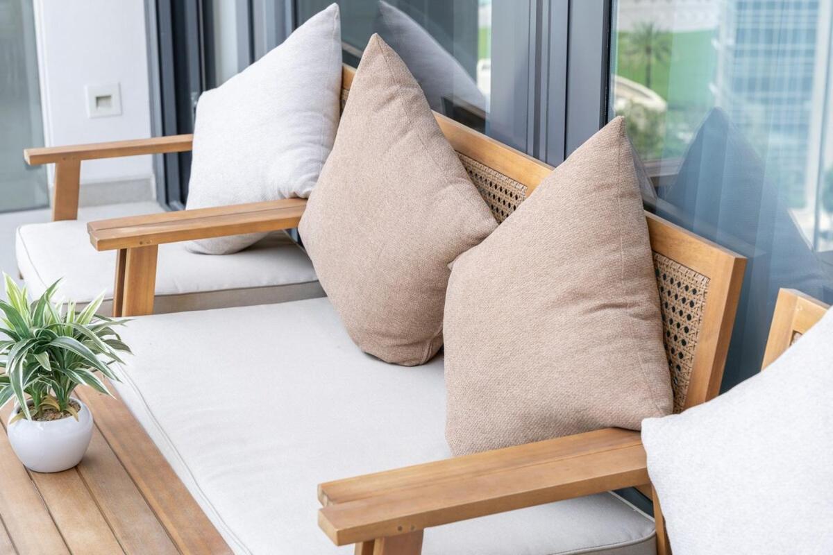 Graceful 2-bedrooms Near Burj Khalifa And Mall! Apartment Dubai
