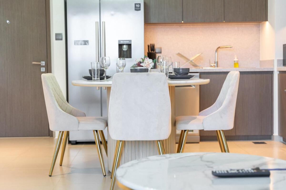 Graceful 2-bedrooms Near Burj Khalifa And Mall!