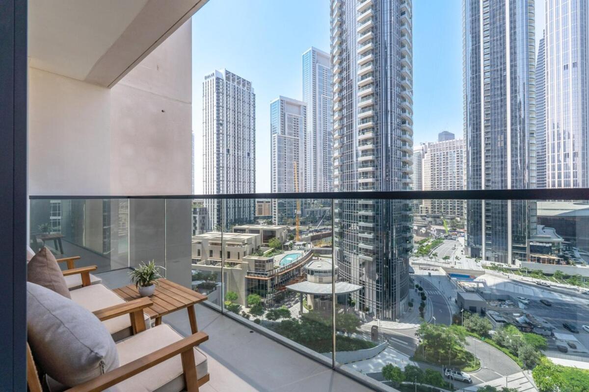 Graceful 2-bedrooms Near Burj Khalifa And Mall! Dubai