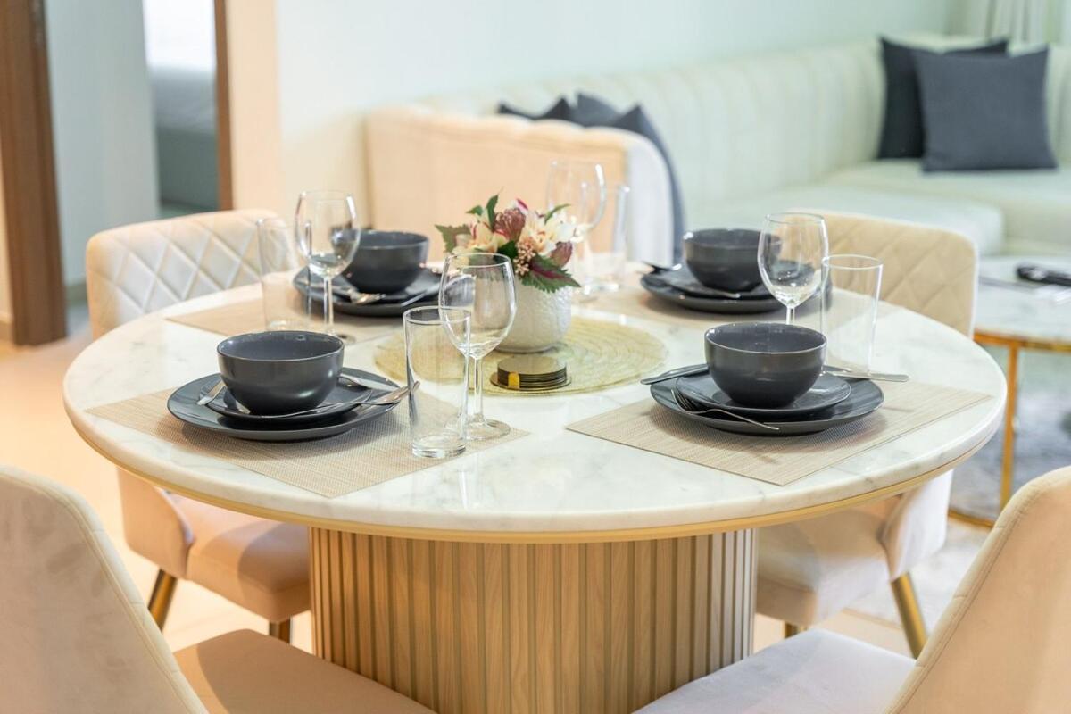 Graceful 2-bedrooms Near Burj Khalifa And Mall!