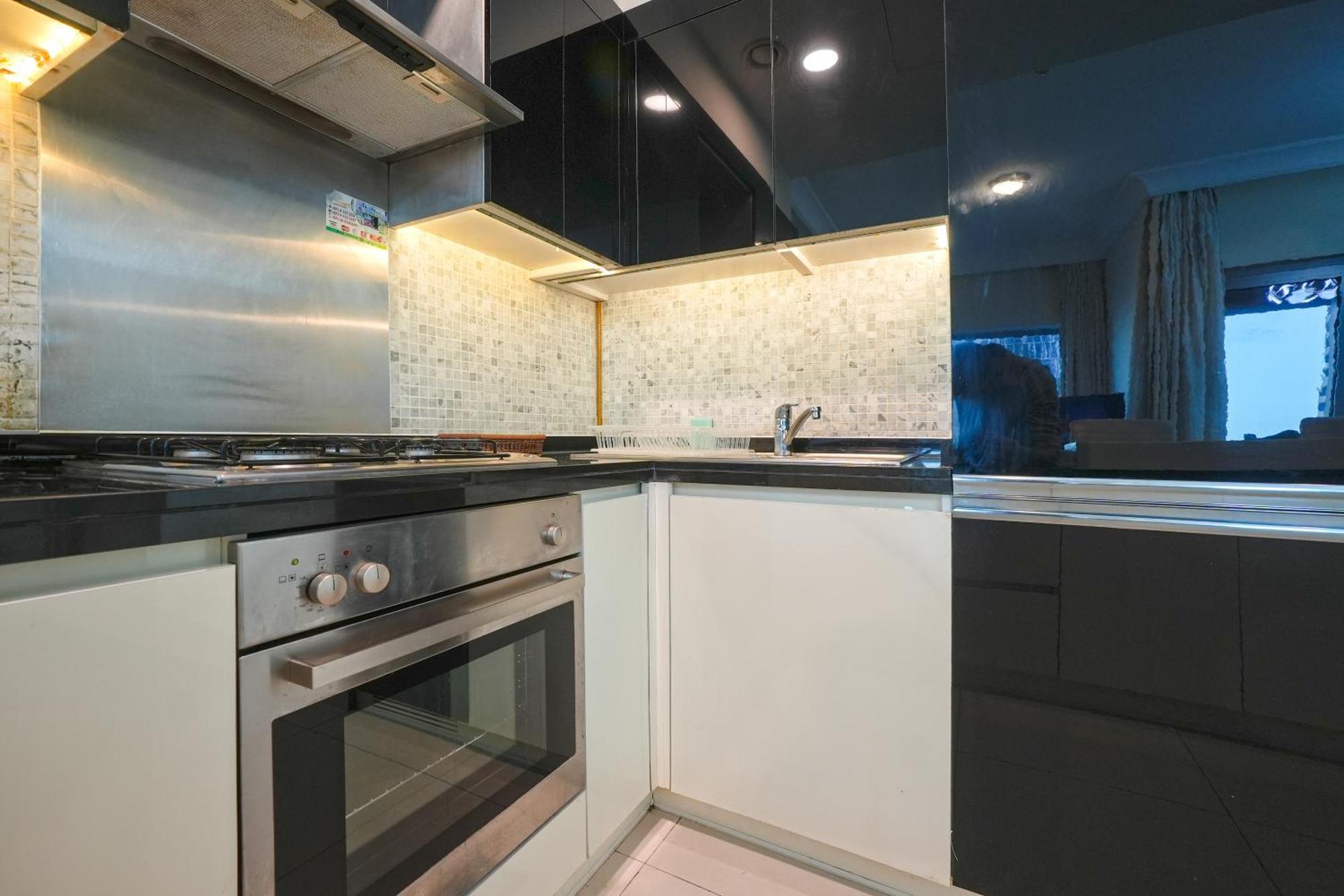 Luxurious 1br Damac Maison Mall Street Very Near Mall By Anw *