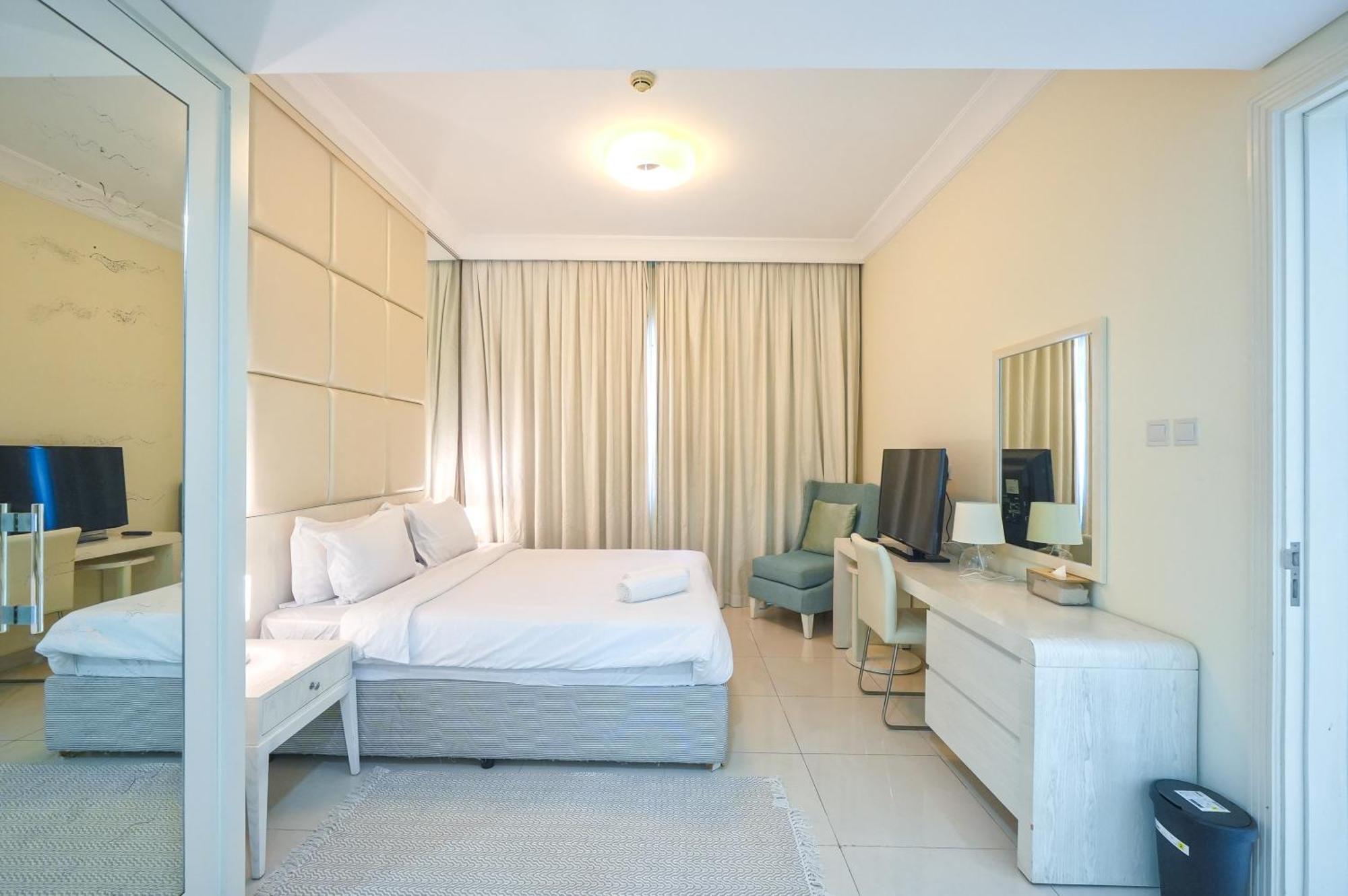 Apartment Luxurious 1br Damac Maison Mall Street Very Near Mall By Anw Dubai