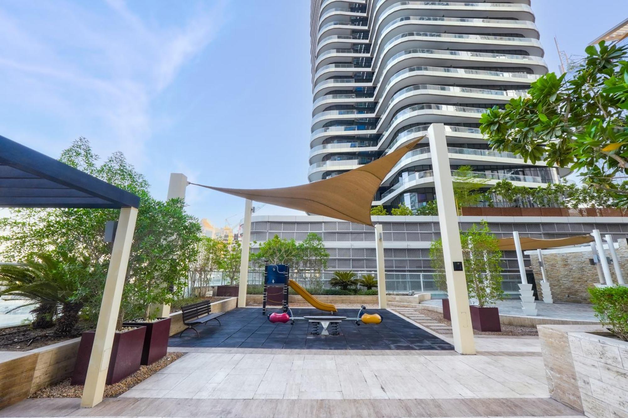 Luxurious 1br Damac Maison Mall Street Very Near Mall By Anw * Dubai