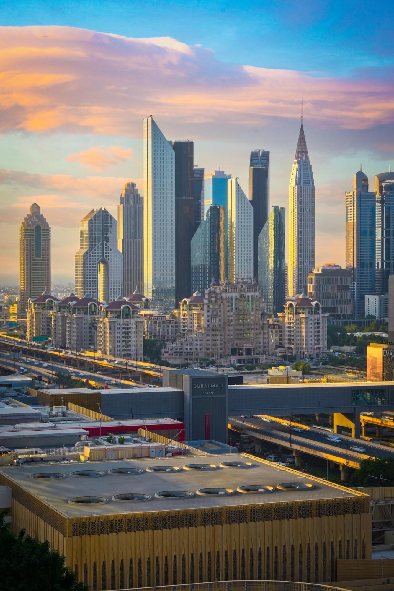 Luxurious 1br Damac Maison Mall Street Very Near Mall By Anw Dubai