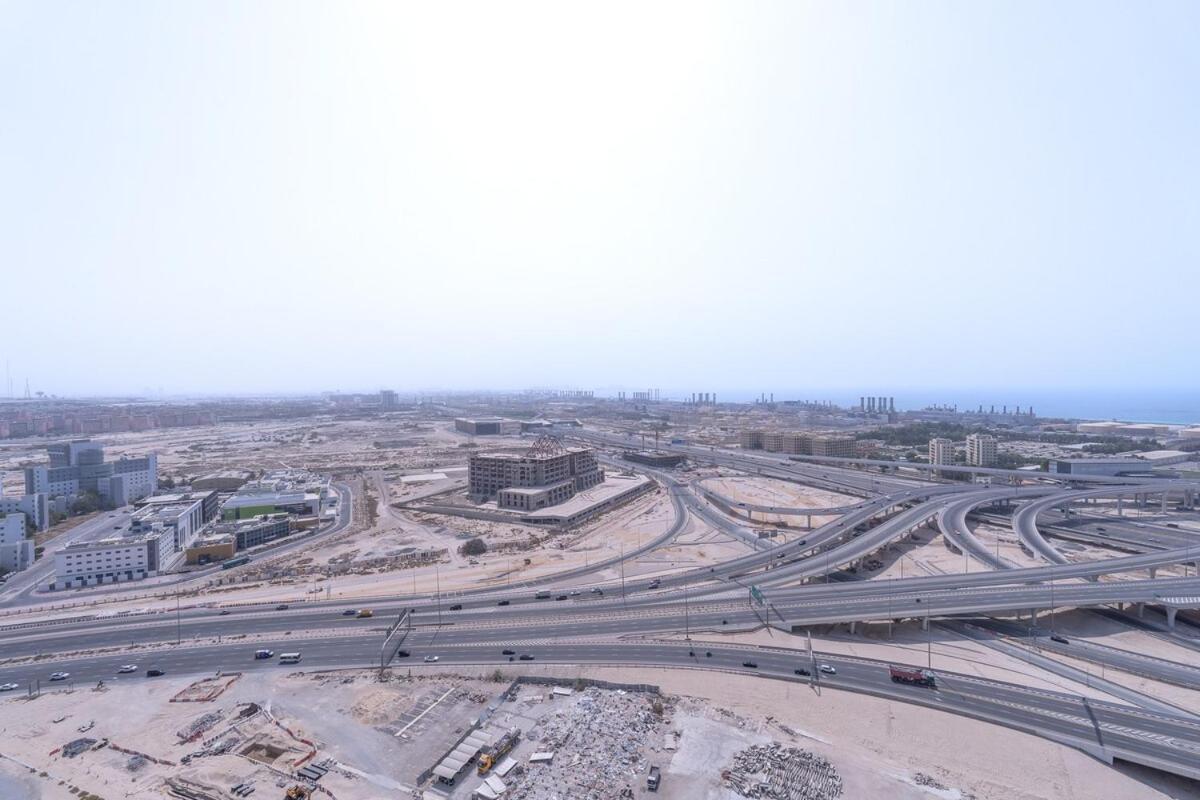 Modern Aesthetic 1-bedroom With Exudes Warmth And Style In Jlt! Daire *