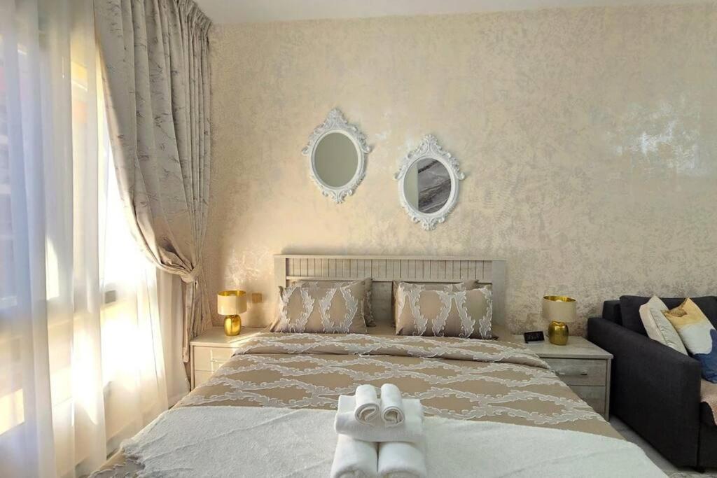 Spacious In Siena 2 Apartment *
