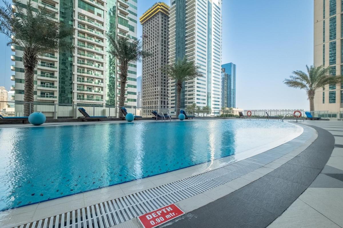 Apartment Exquisite 2-bedrooms At The Torch Tower In Marina Near The Beach! Dubai