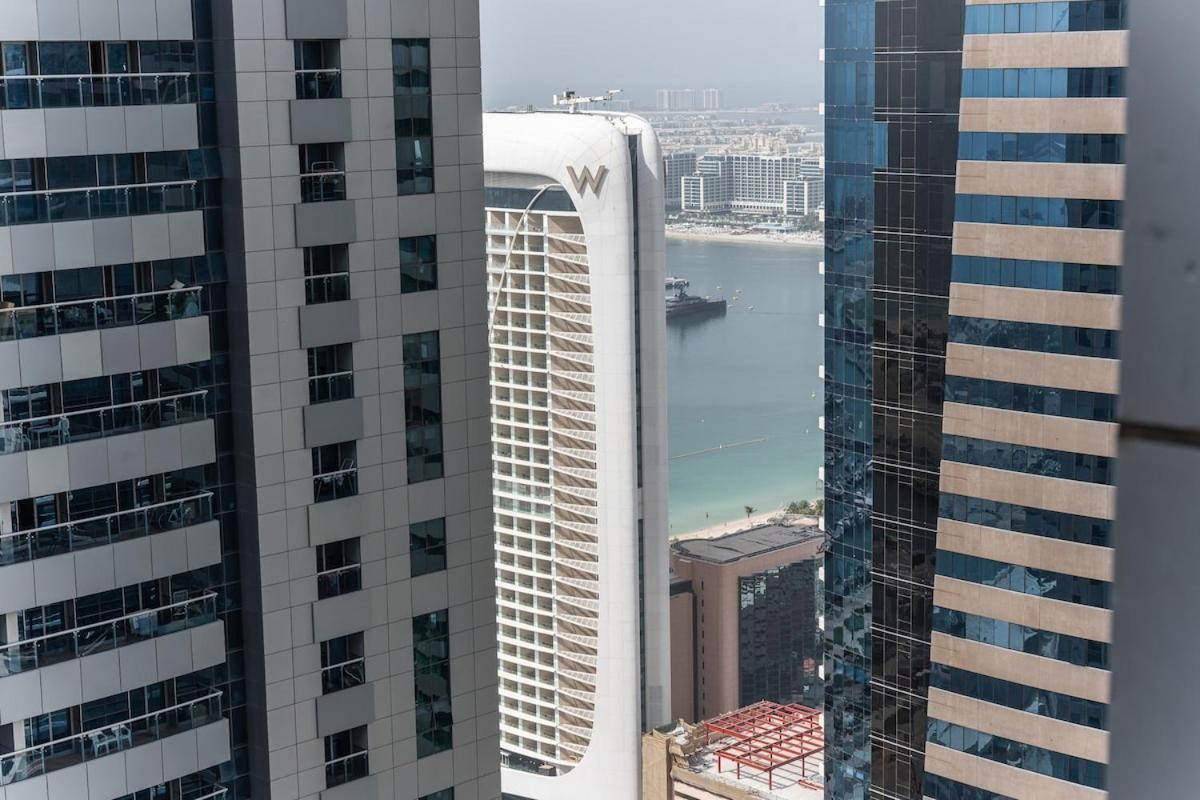 Apartment Exquisite 2-bedrooms At The Torch Tower In Marina Near The Beach! Dubai