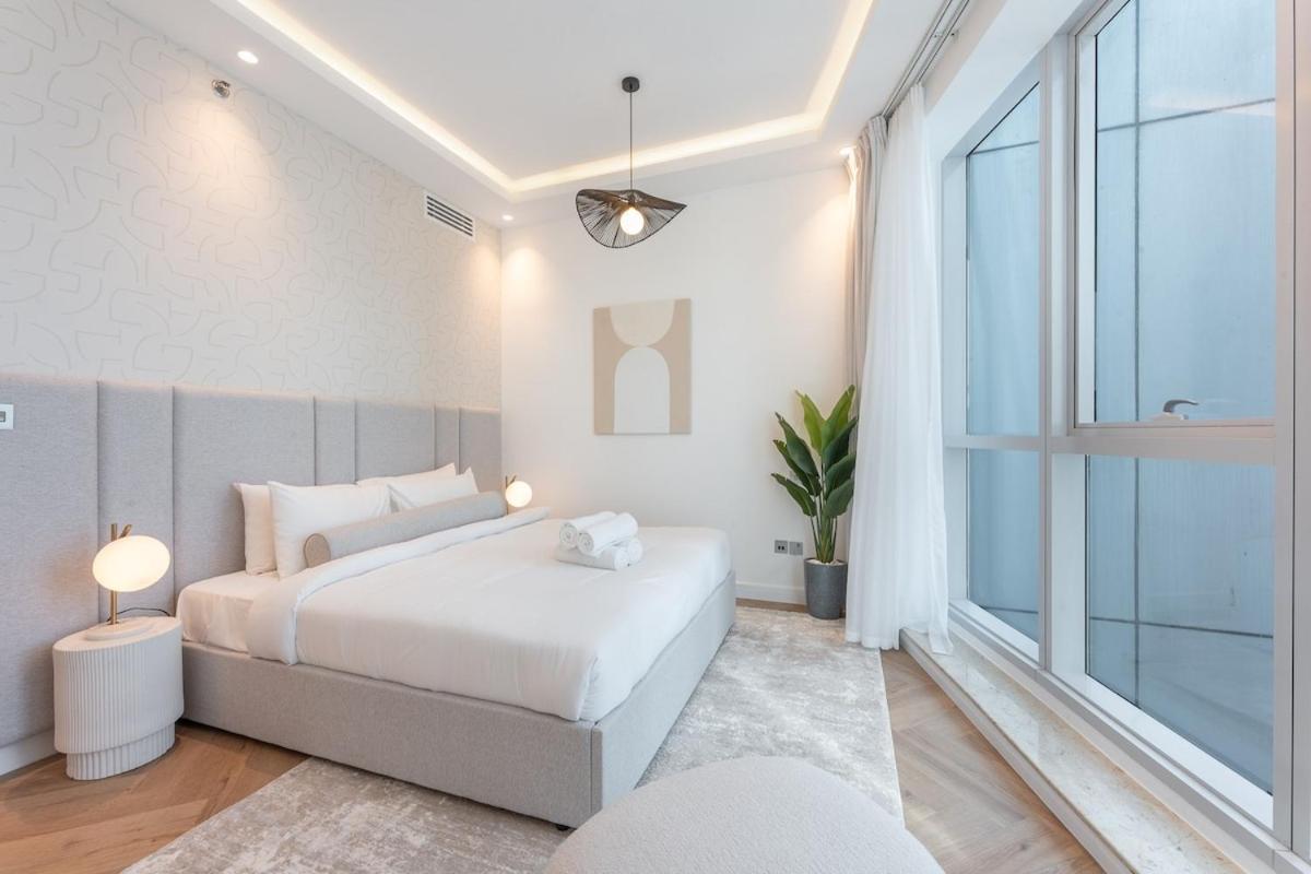 Exquisite 2-bedrooms At The Torch Tower In Marina Near The Beach! * Dubai