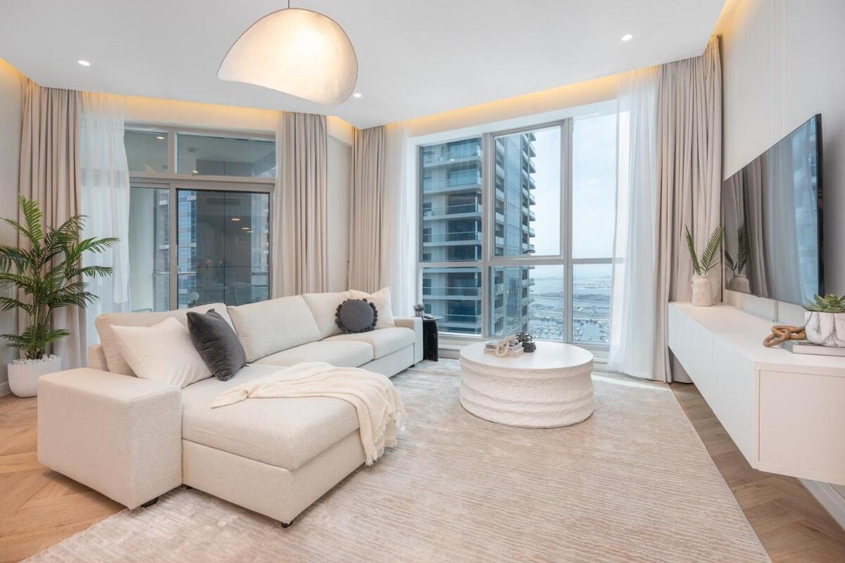 Apartment Exquisite 2-bedrooms At The Torch Tower In Marina Near The Beach! *