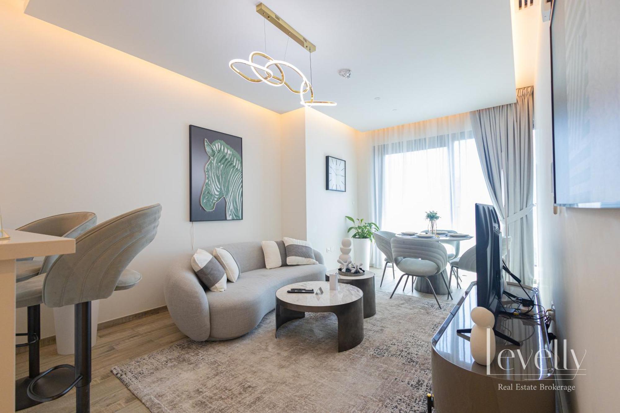 Stunning 1br With Panoramic Skyline View Dubai