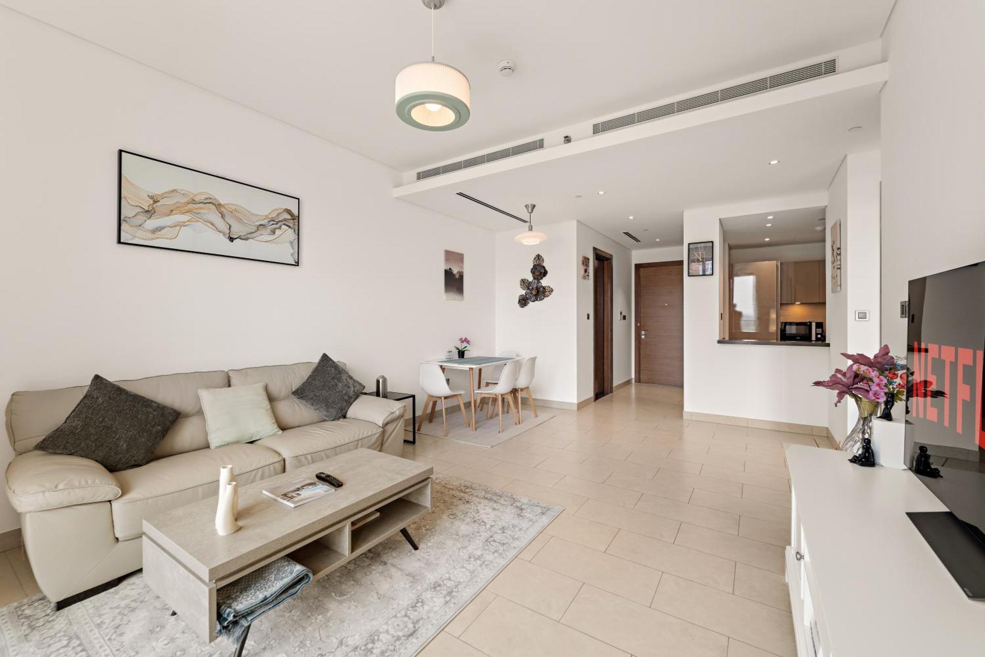 Chic 1br With Pool, Gym And Playground *